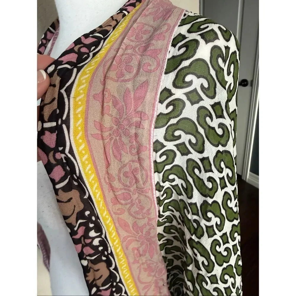 Elizabeth Gillett Multicolor Shrug - Picture 8 of 8